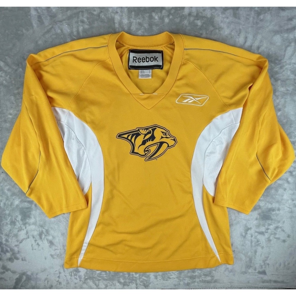 Reebok Nashville Predators NHL Jersey Mens Medium Gold Excellent Hockey Fan Gear